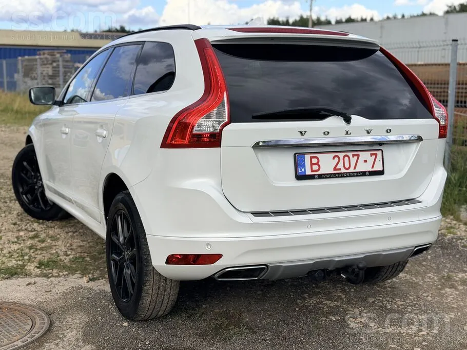 Volvo Xc60 2016 photo 2