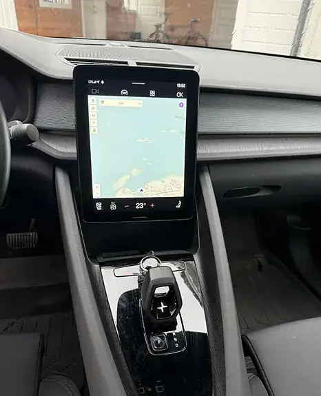 Polestar 2 2021 photo 5
