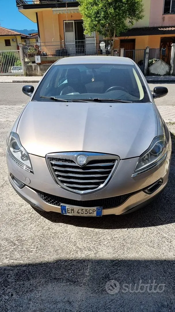 Lancia Delta 2012 photo 4