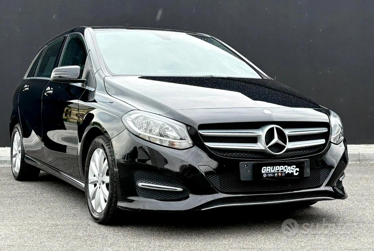 Mercedes-Benz B 180 2015 photo 4