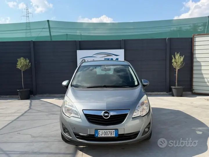 Opel Meriva 2011 photo 2