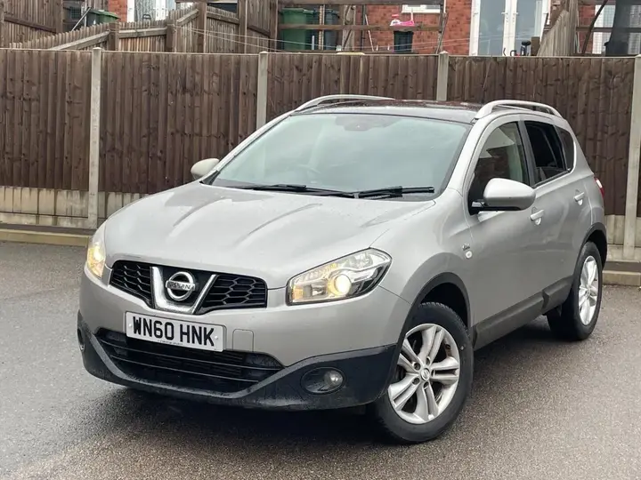 Nissan Qashqai 2010 photo 3