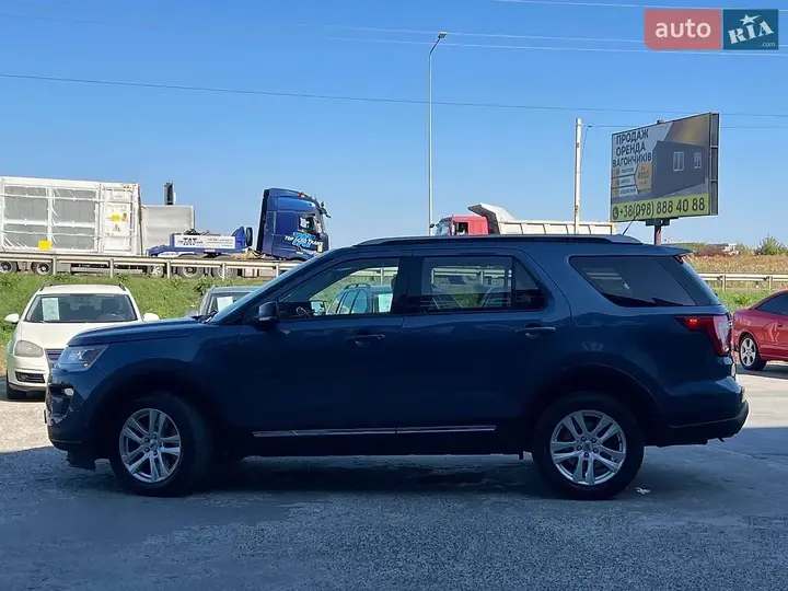 Ford Explorer 2018 photo 4