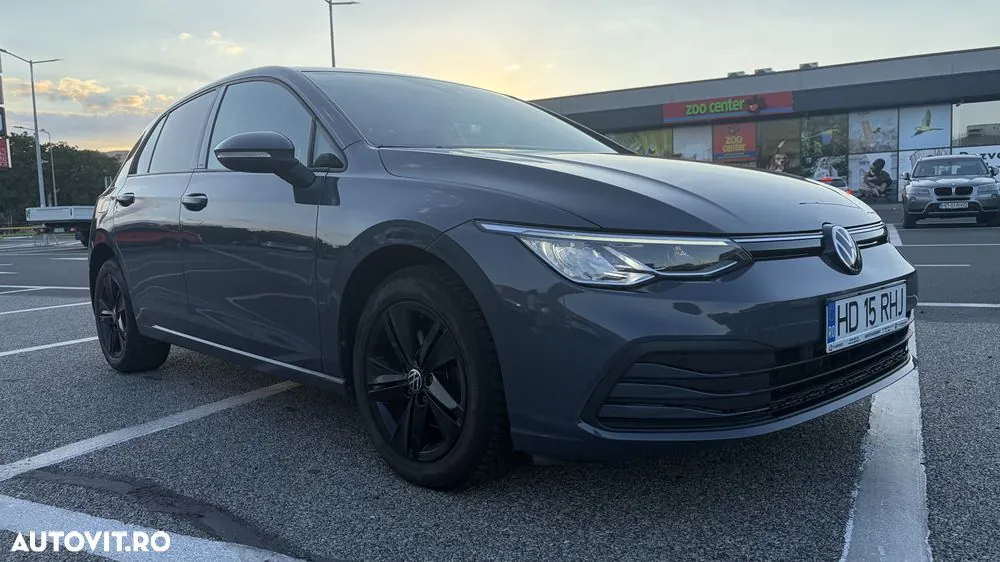 Volkswagen Golf 2022 photo 2