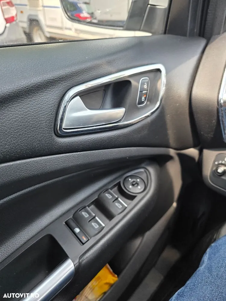 Ford Kuga 2017 photo 4