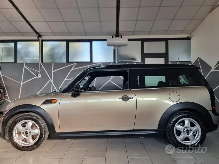 Mini Mini Clubman 2011 photo 5