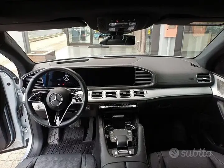 Mercedes-Benz Gle Coupé 2025 photo 5