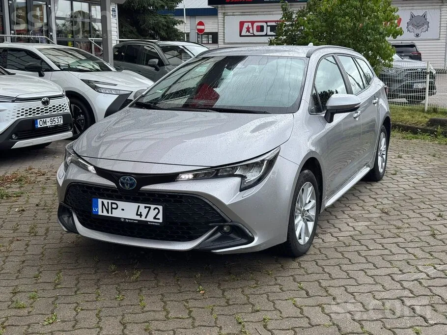 Toyota Corolla 2023 photo 2