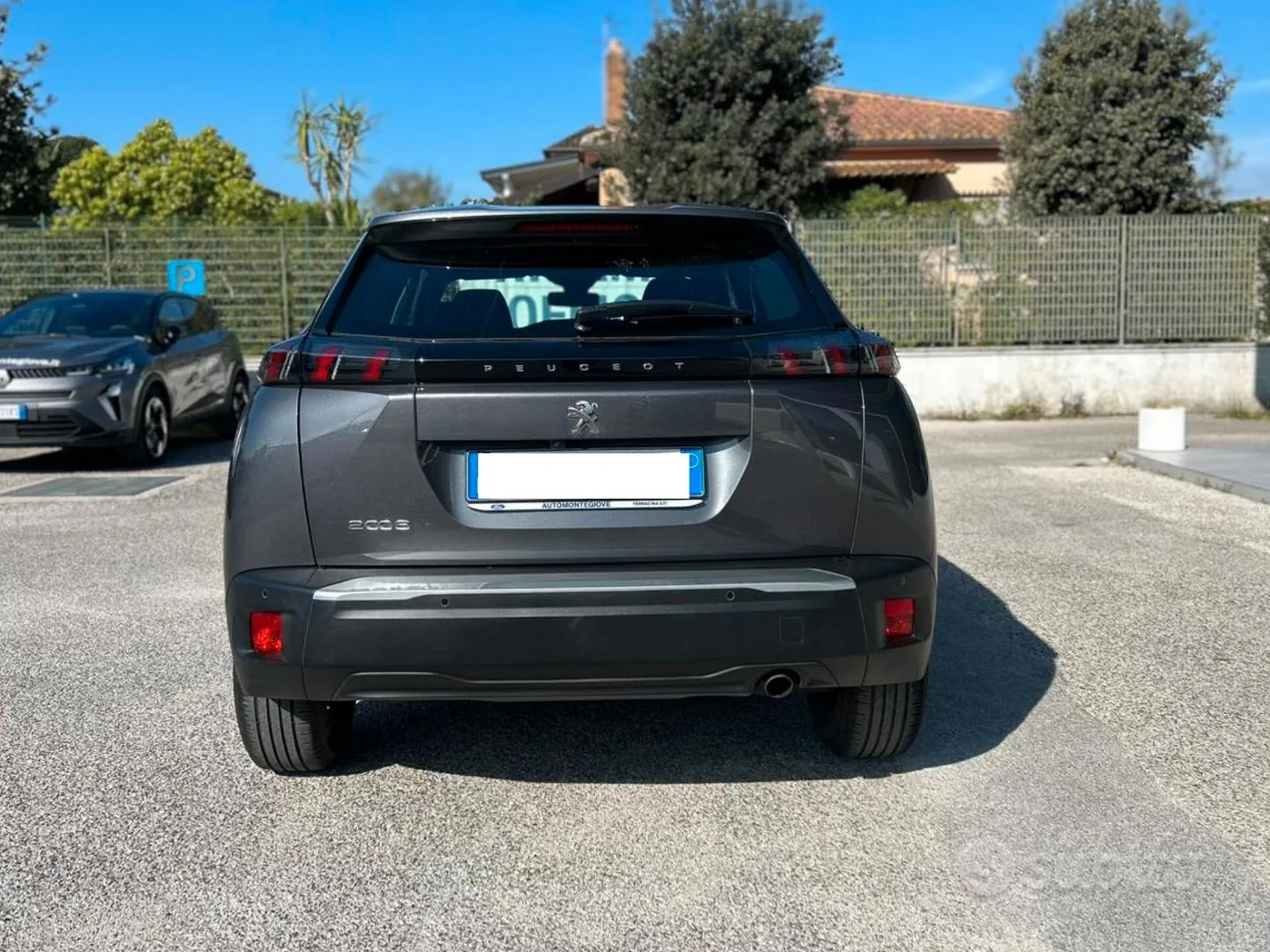 Peugeot 2008 2023 photo 3