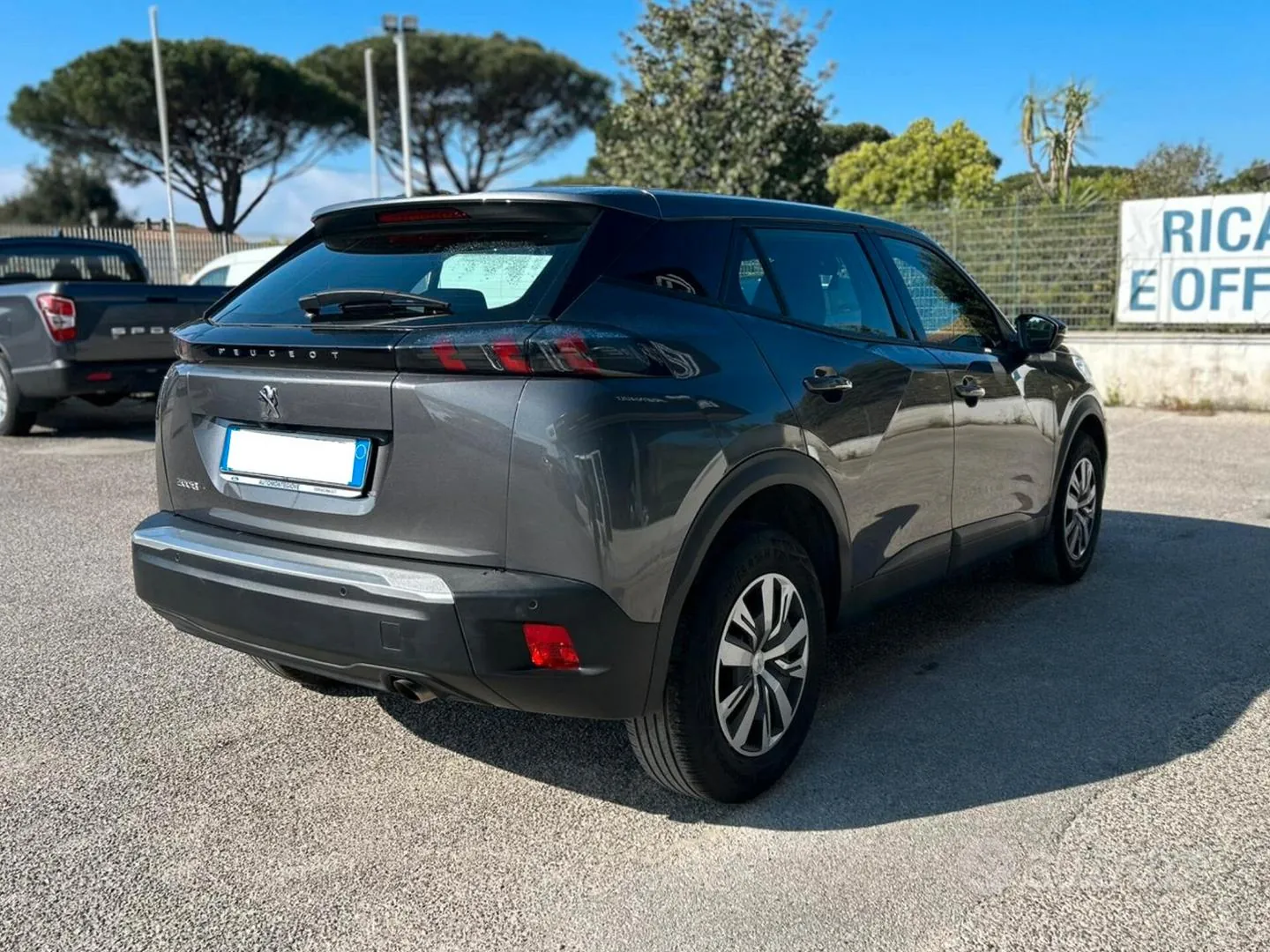 Peugeot 2008 2023 photo 5