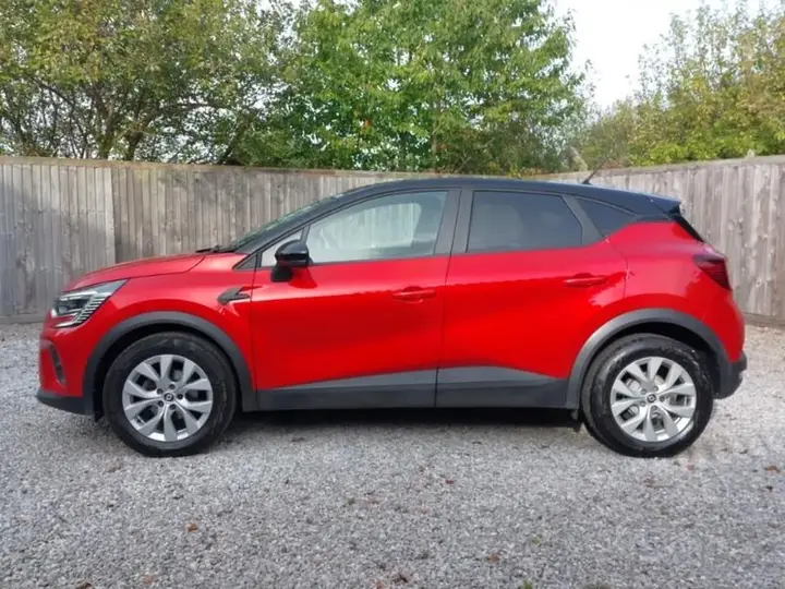Renault Captur 2022 photo 4