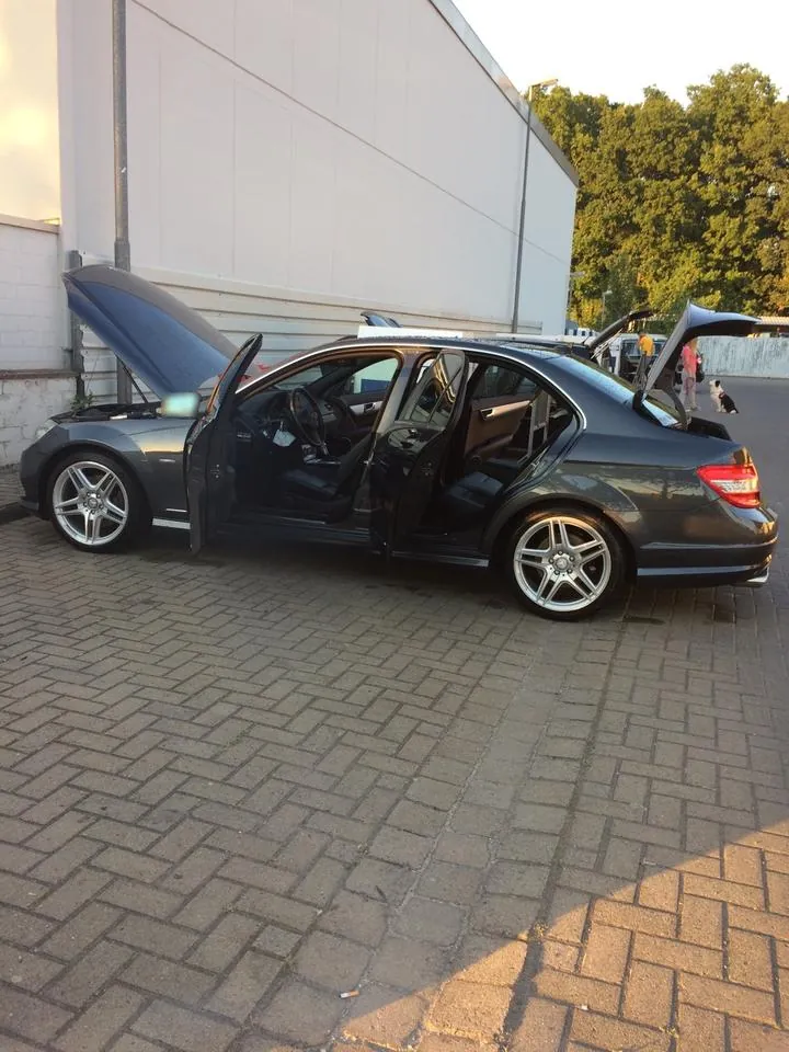 Mercedes-Benz C350