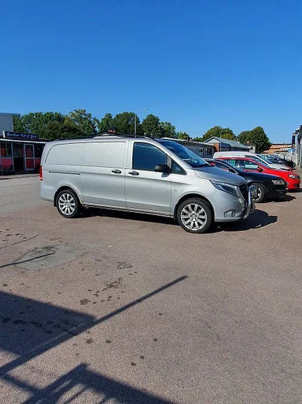 Mercedes-Benz Vito 119