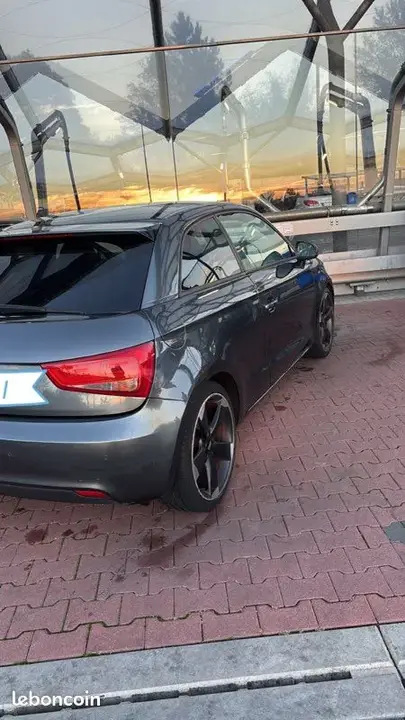 Audi A1 2014 photo 3