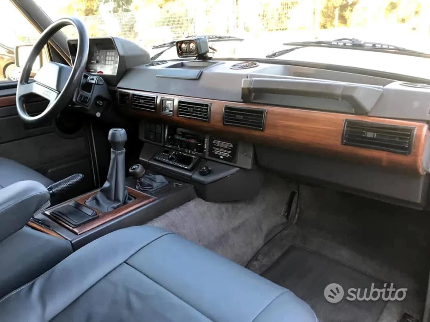 Land Rover Range Rover 1993 photo 5