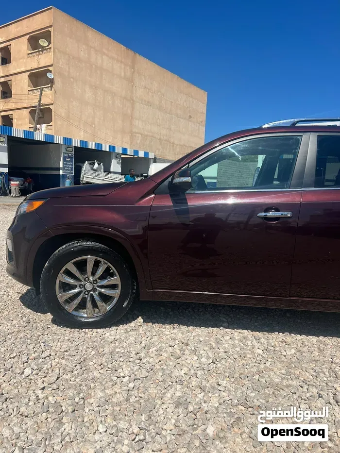 Kia Sorento 2013 photo 3