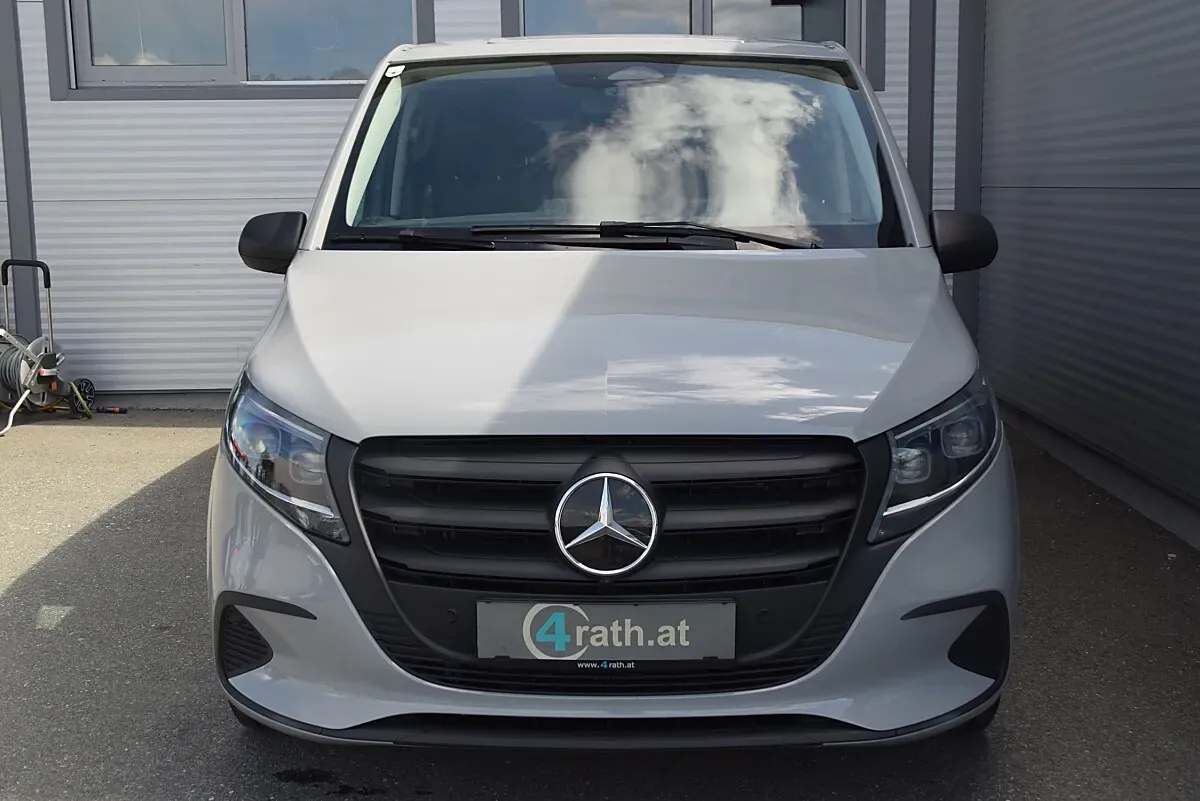Mercedes-Benz Vito 2024 photo 3