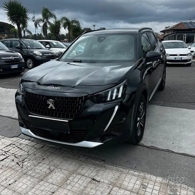 Peugeot 2008 2023 photo 3