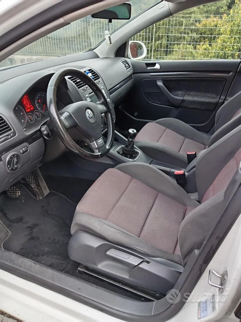 Volkswagen Golf 2007 photo 2