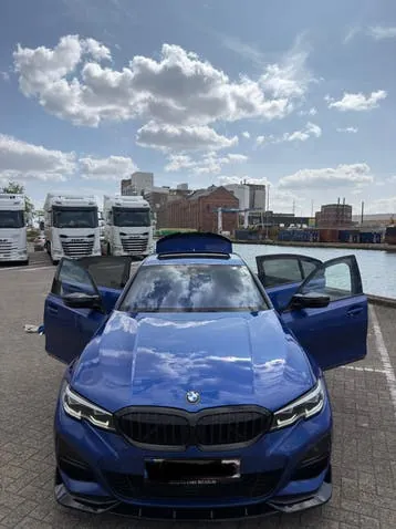 BMW 330E