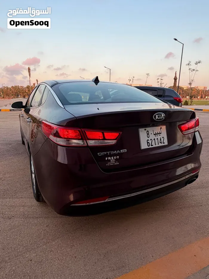 Kia Optima 2018 photo 3