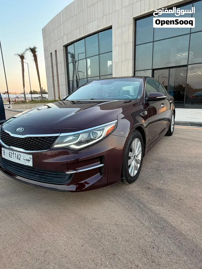 Kia Optima 2018 photo 2