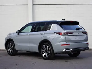 Mitsubishi Outlander 2026 photo 3