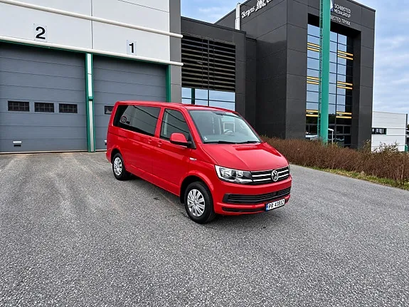 Volkswagen Caravelle 2018 photo 2