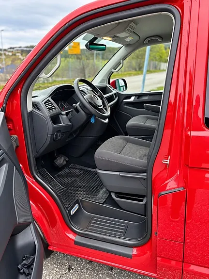 Volkswagen Caravelle 2018 photo 5