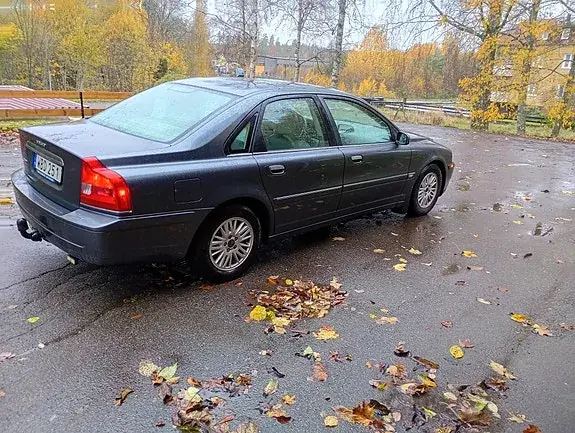 Volvo S80