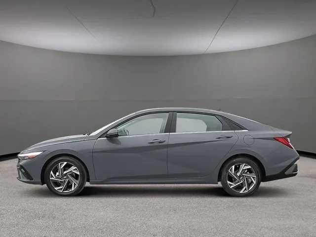 Hyundai Elantra 2026 photo 3