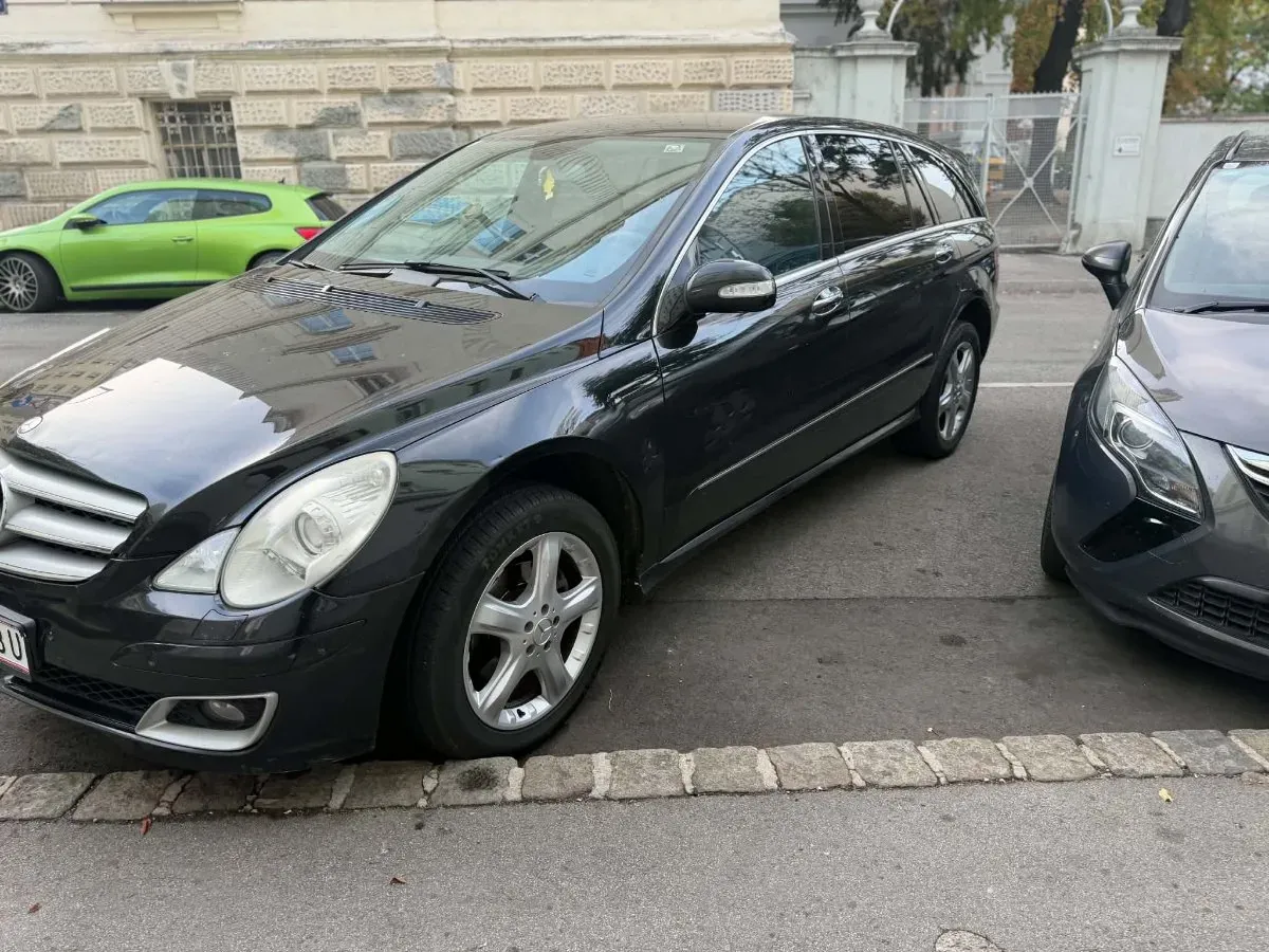 Mercedes-Benz R-Class 2007 photo 2