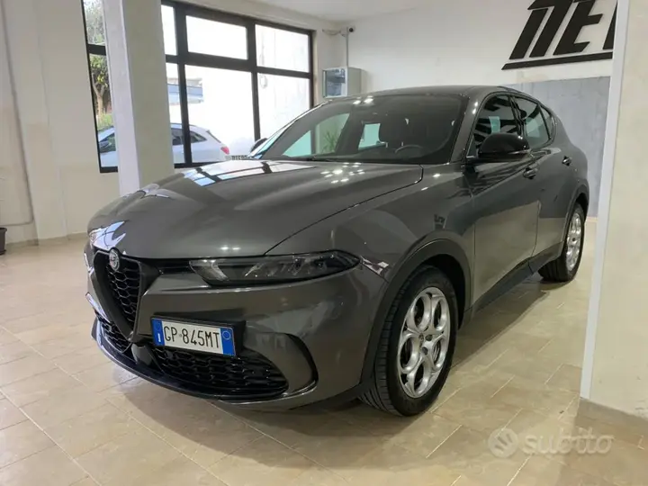 Alfa Romeo Tonale 2023 photo 2