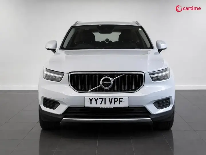 Volvo Xc40 2022 photo 2
