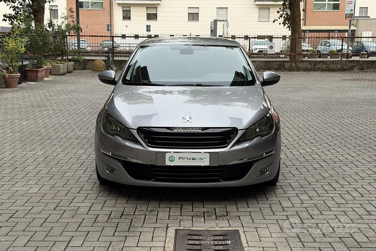 Peugeot 308 2016 photo 3