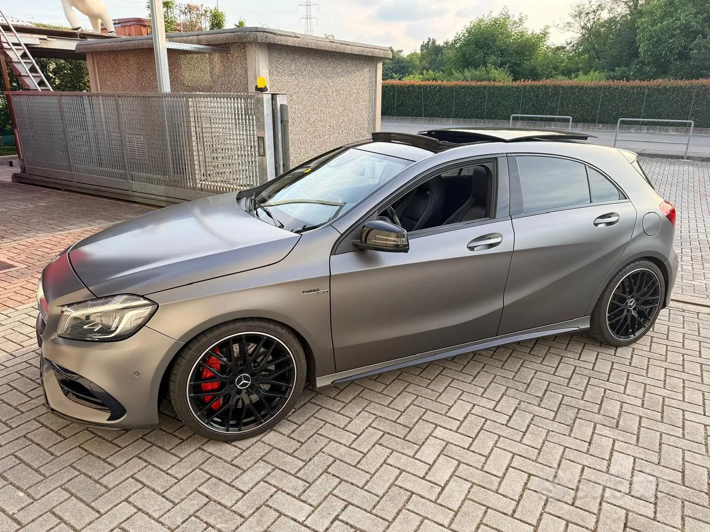 Mercedes-Benz A45 Amg