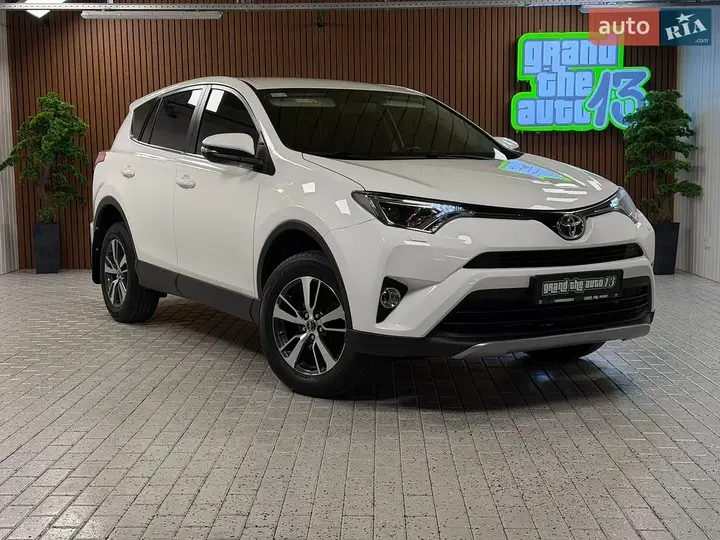 Toyota Rav4 2018 photo 5
