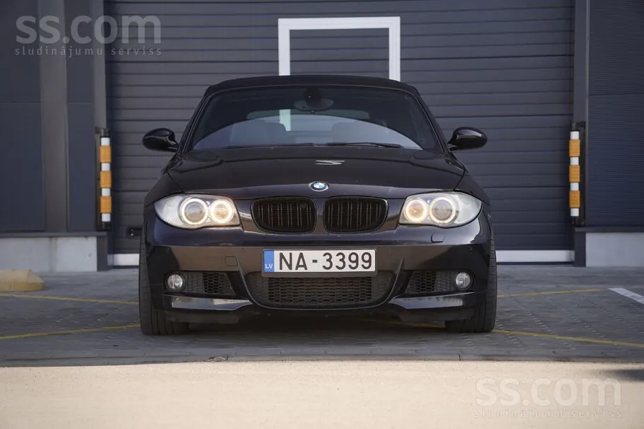 BMW 120D Cabrio M-Pack 2009 photo 2