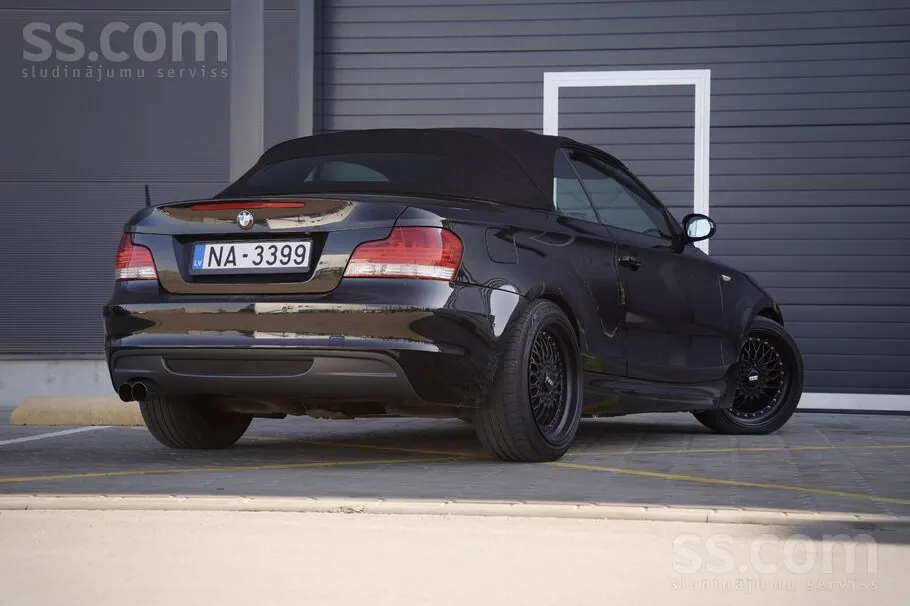 BMW 120D Cabrio M-Pack 2009 photo 5