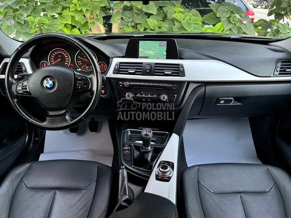 BMW 320 2013 photo 2