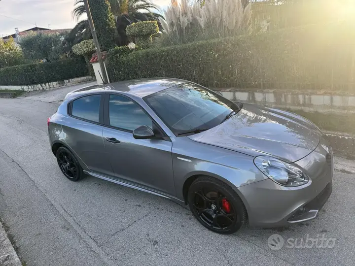 Alfa Romeo Giulietta 2019 photo 5