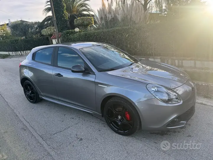 Alfa Romeo Giulietta 2019 photo 4