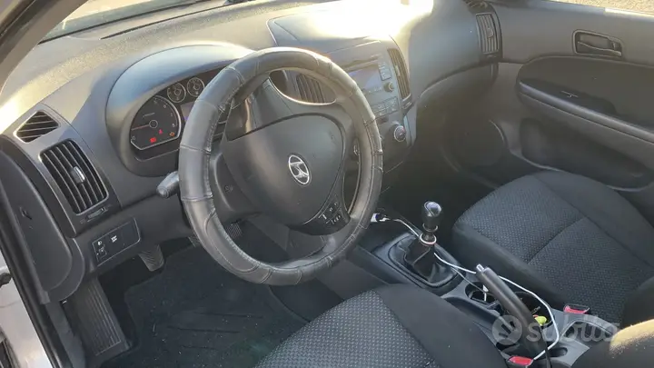 Hyundai I30 2010 photo 4