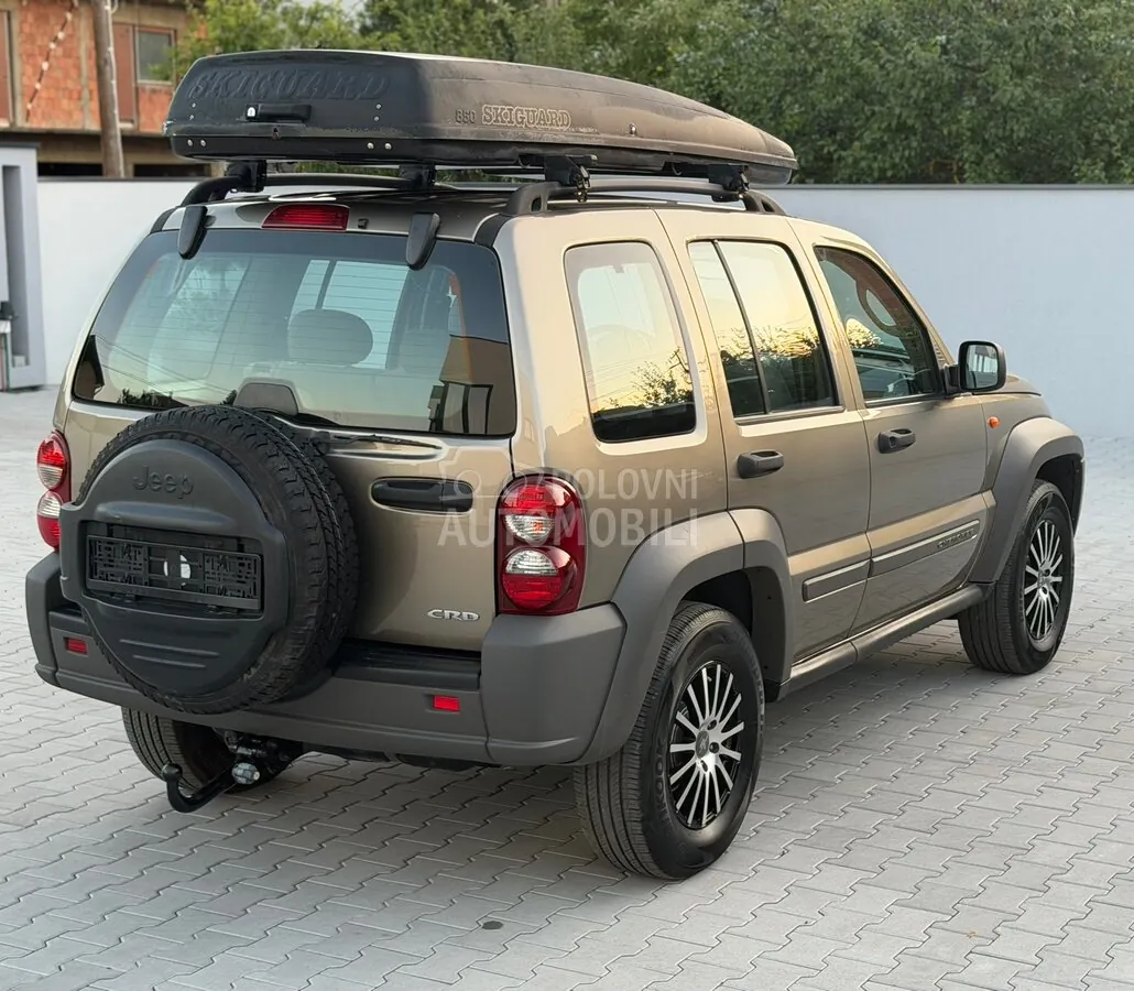 Jeep Liberty 2006 photo 5