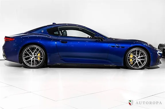 Maserati Granturismo 2024 photo 3