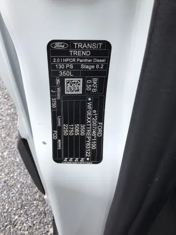 Ford Transit 2023 photo 2
