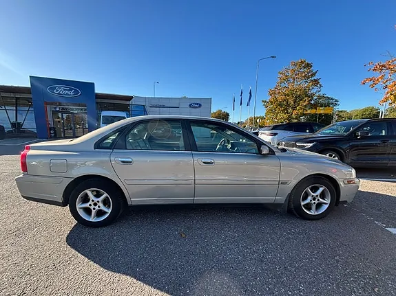 Volvo S80