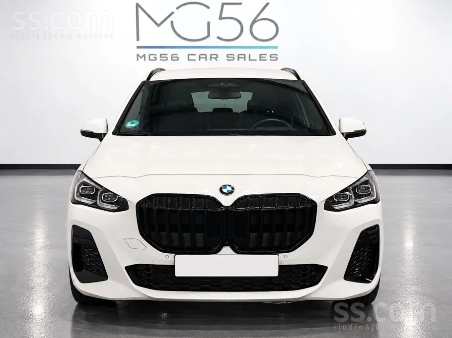 BMW 218I Active Tourer 2025 photo 2