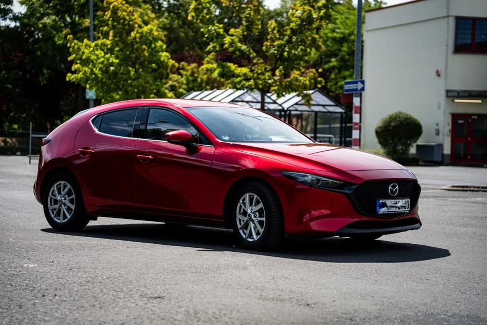 Mazda 3