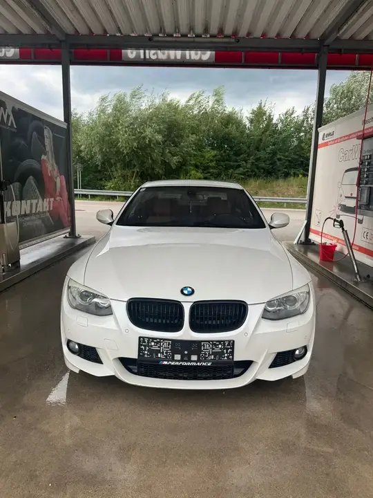 BMW 3Er-Reihe 335D Coupé 2011 photo 2